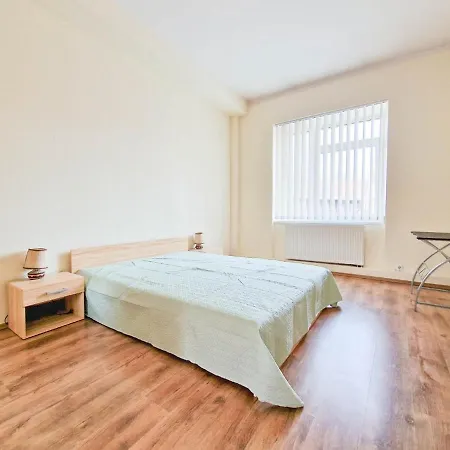 Apartment Spacious 2 Bedroom In Old Town *