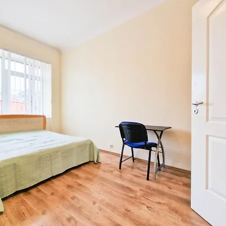 Apartment Spacious 2 Bedroom In Old Town